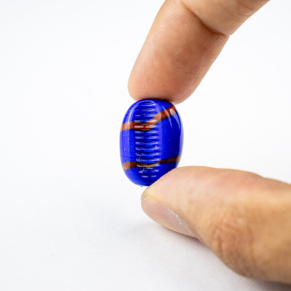 Firma Murano  Azul e Vermelho Búzios 22mm - Unidade 