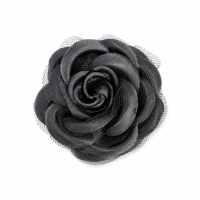 Flor Pomba Gira Cigana Preta em Cetim e Tule Filo Presilha e Broche 7 cm 2 em 1 