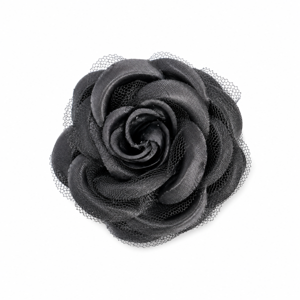 Flor Pomba Gira Cigana Preta em Cetim e Tule Filo Presilha e Broche 7 cm 2 em 1 