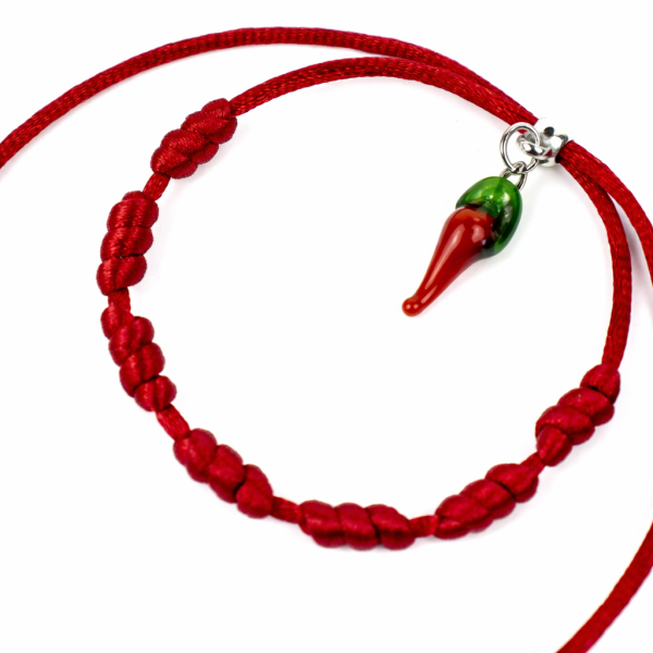 Pulseira Kabbalah 7 Nós Cetim Vermelha Uma Pimenta