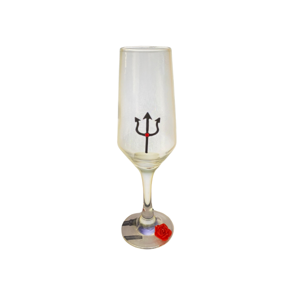 Taça Pomba Gira com Rosa Vermelha e Tridente Champagne 186ml Taça Pomba Gira com Rosa Vermelha e Tridente Champagne 186ml